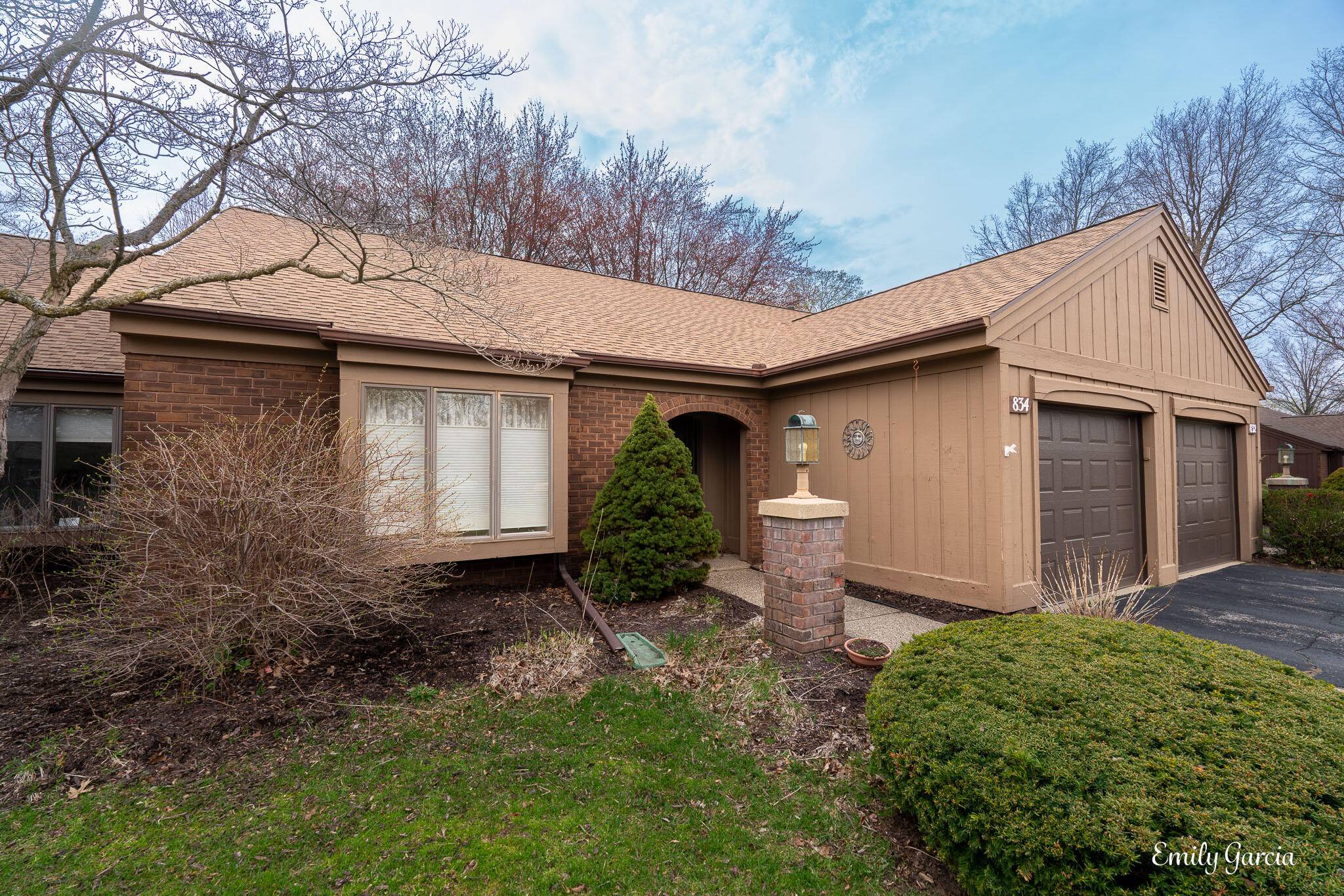 834 York AVE, Holland City, MI 49423