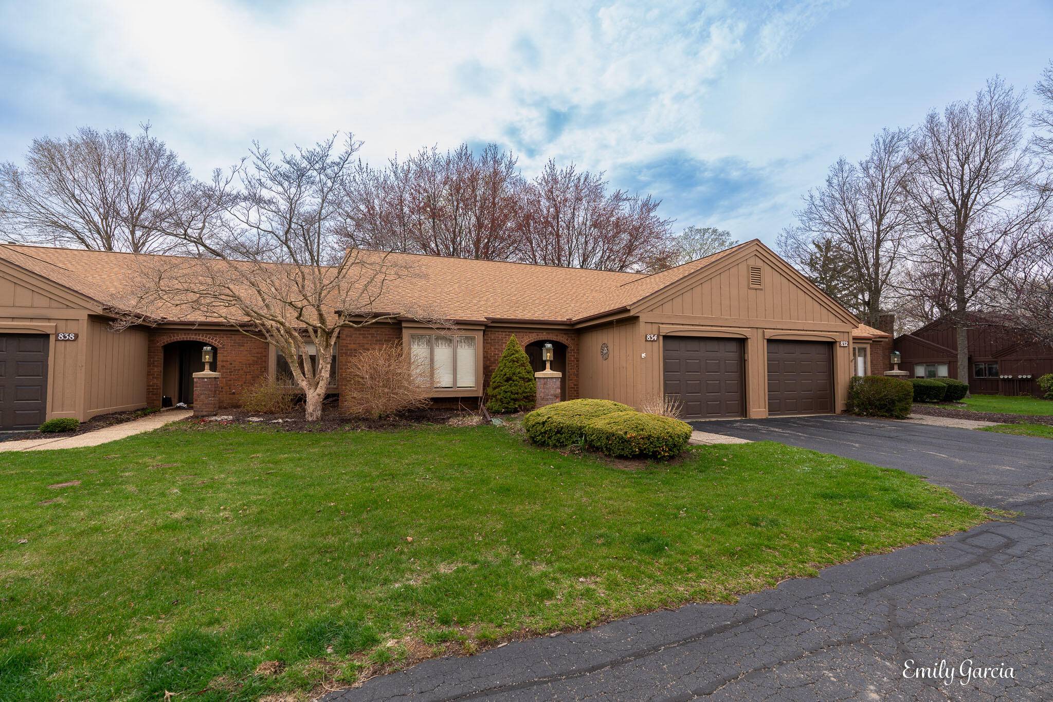 834 York AVE, Holland City, MI 49423