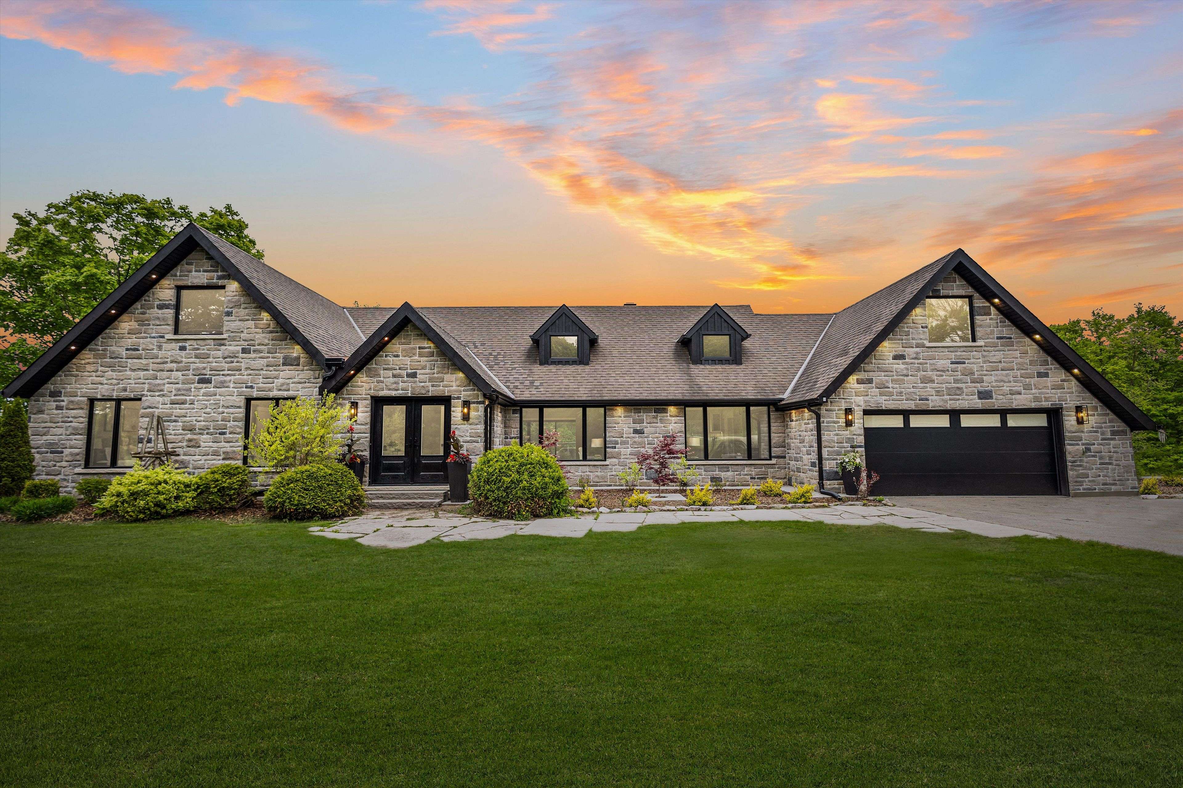 16455 11th Concession, King, ON L0G 1T0