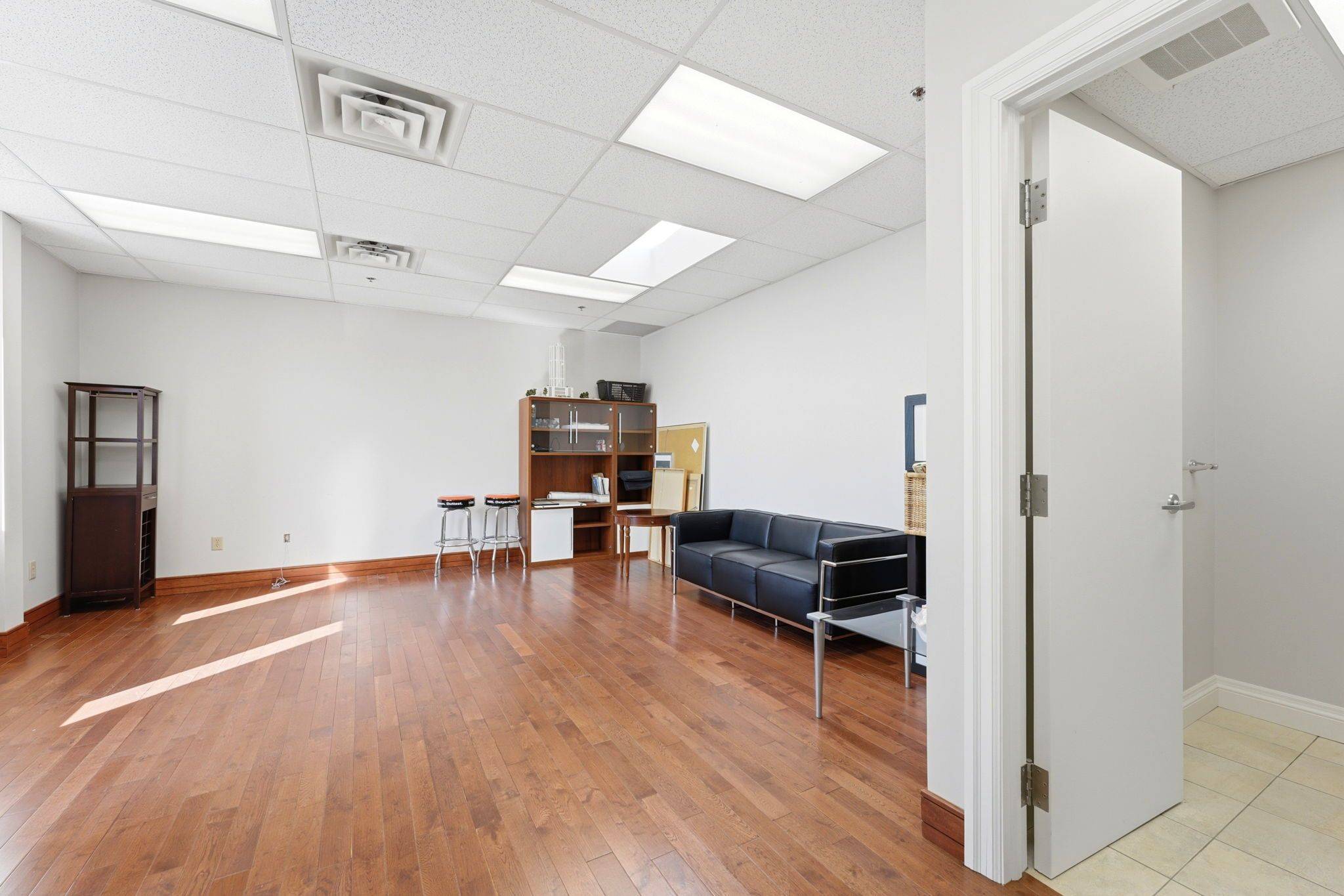 400 Creditstone RD #43, Vaughan, ON L4K 3Z3