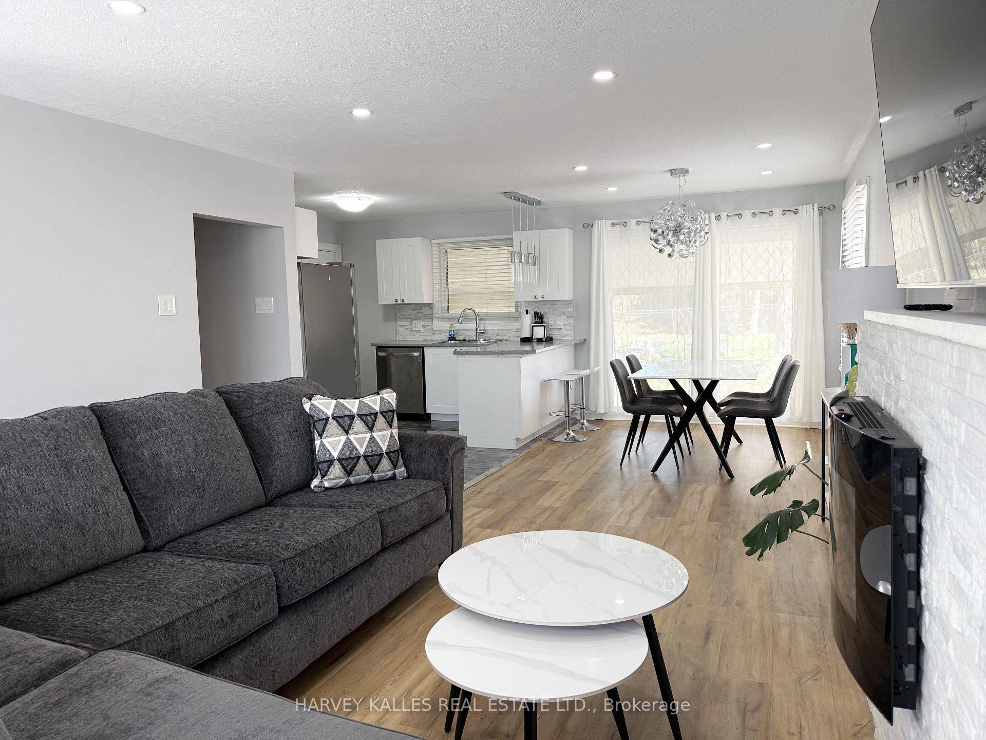 1330 Highbury AVE N, London East, ON N5Y 4W9