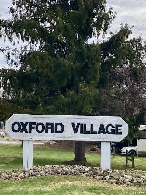 2941 Seymour Lake, Oxford Charter Township, MI 48371