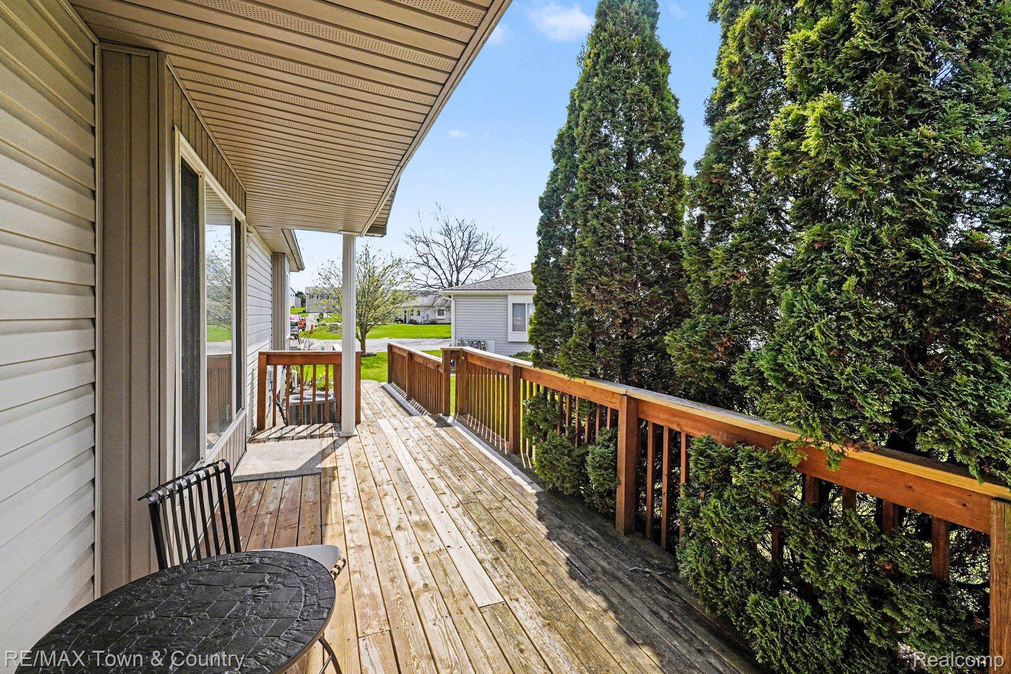 9358 Parkview CIR, Mundy Township, MI 48439