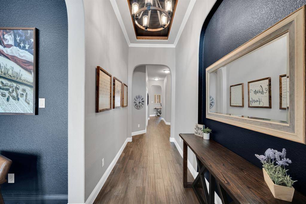 405 Ashlawn Drive, Midlothian, TX 76065