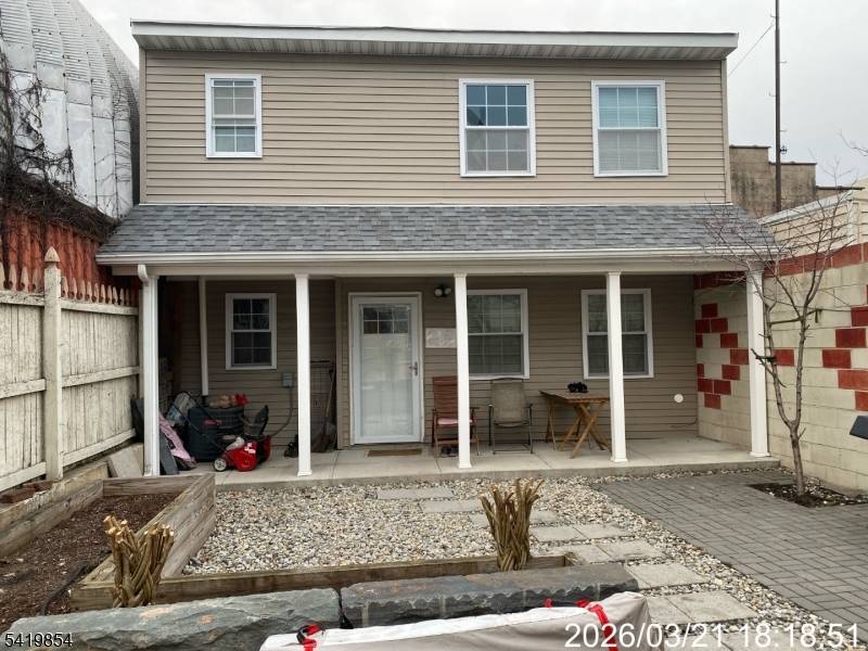 38 Delancy St, Newark City, NJ 07105