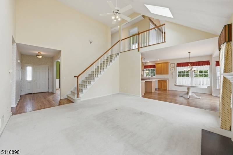 61 Canada Goose Dr, Allamuchy Twp., NJ 07840