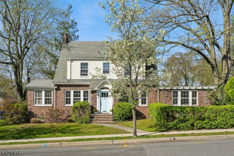 73 Harvard Ave, Maplewood Twp., NJ 07040