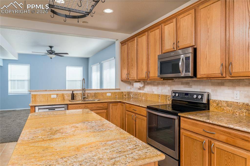 6432 Crystal Mountain RD, Colorado Springs, CO 80923