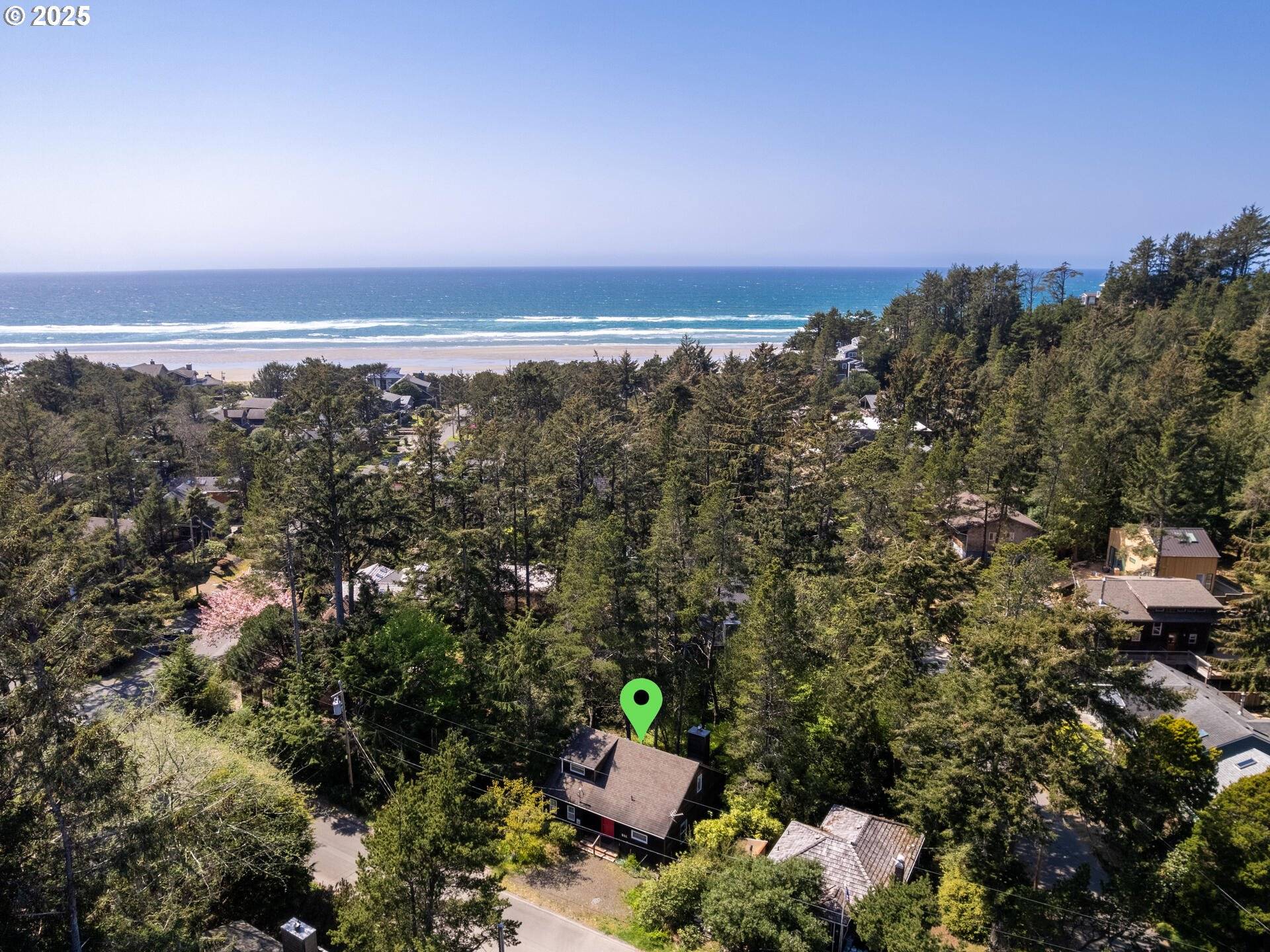 511 1ST ST, Manzanita, OR 97130