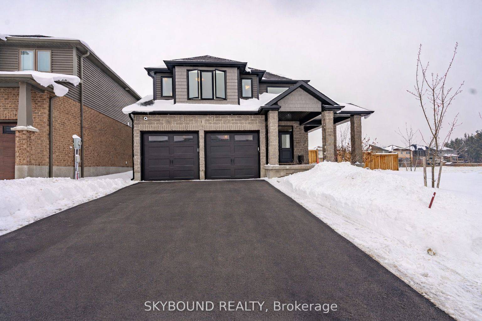 1 Tindall CRES, East Luther Grand Valley, ON L9W 7R9