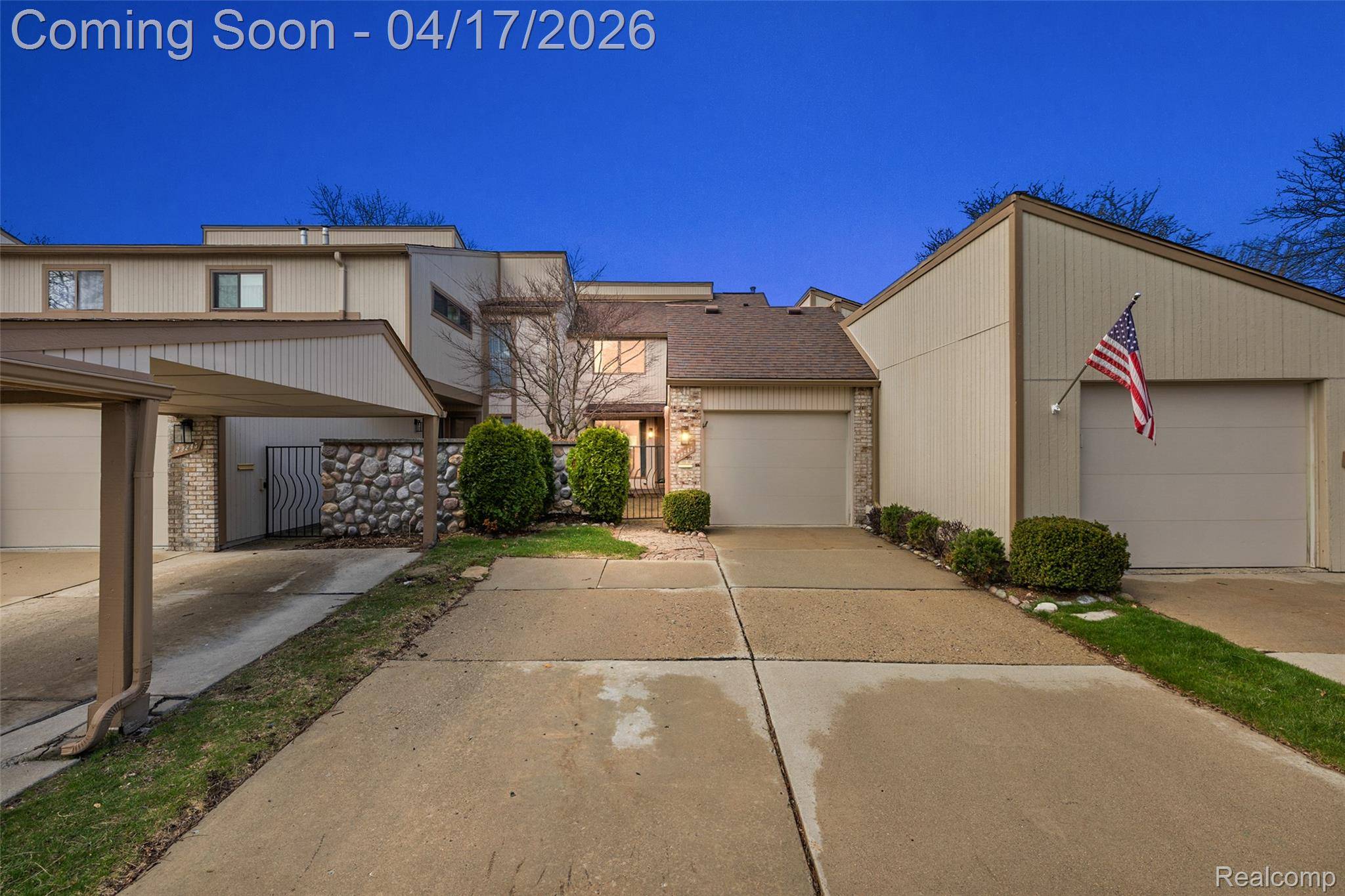 23243 Farmington RD, Farmington, MI 48336