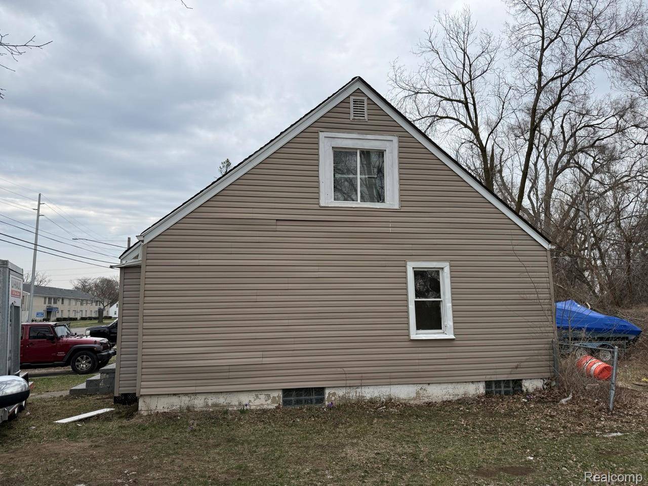 12864 Burt RD, Detroit, MI 48223