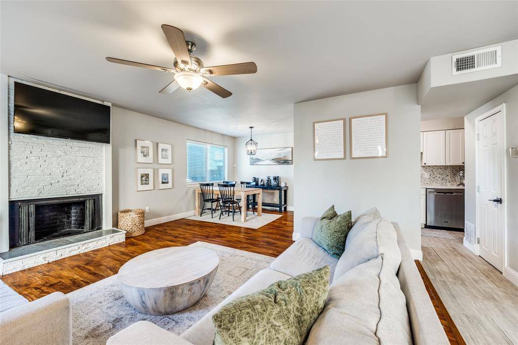 2604 Custer Parkway #B, Richardson, TX 75080