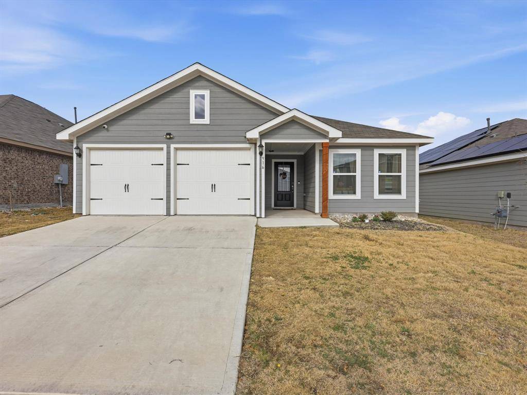 916 American Flyer, Fort Worth, TX 76108