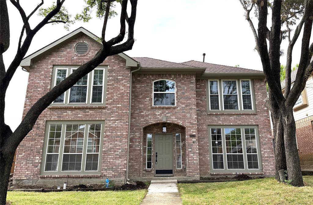 2112 Stonegate Drive, Carrollton, TX 75010