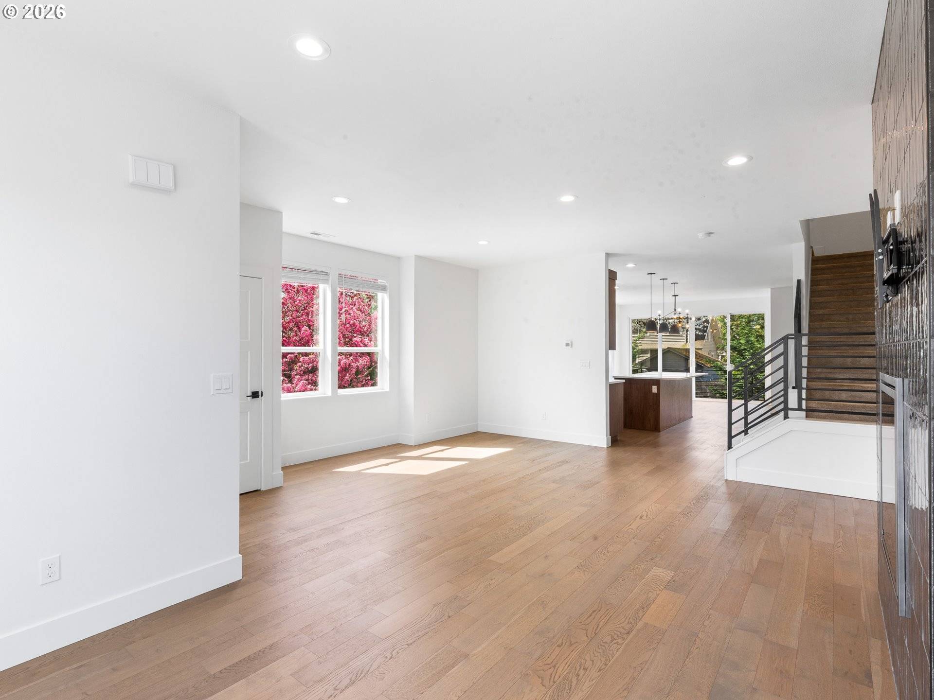 5623 N GAY AVE #2, Portland, OR 97217