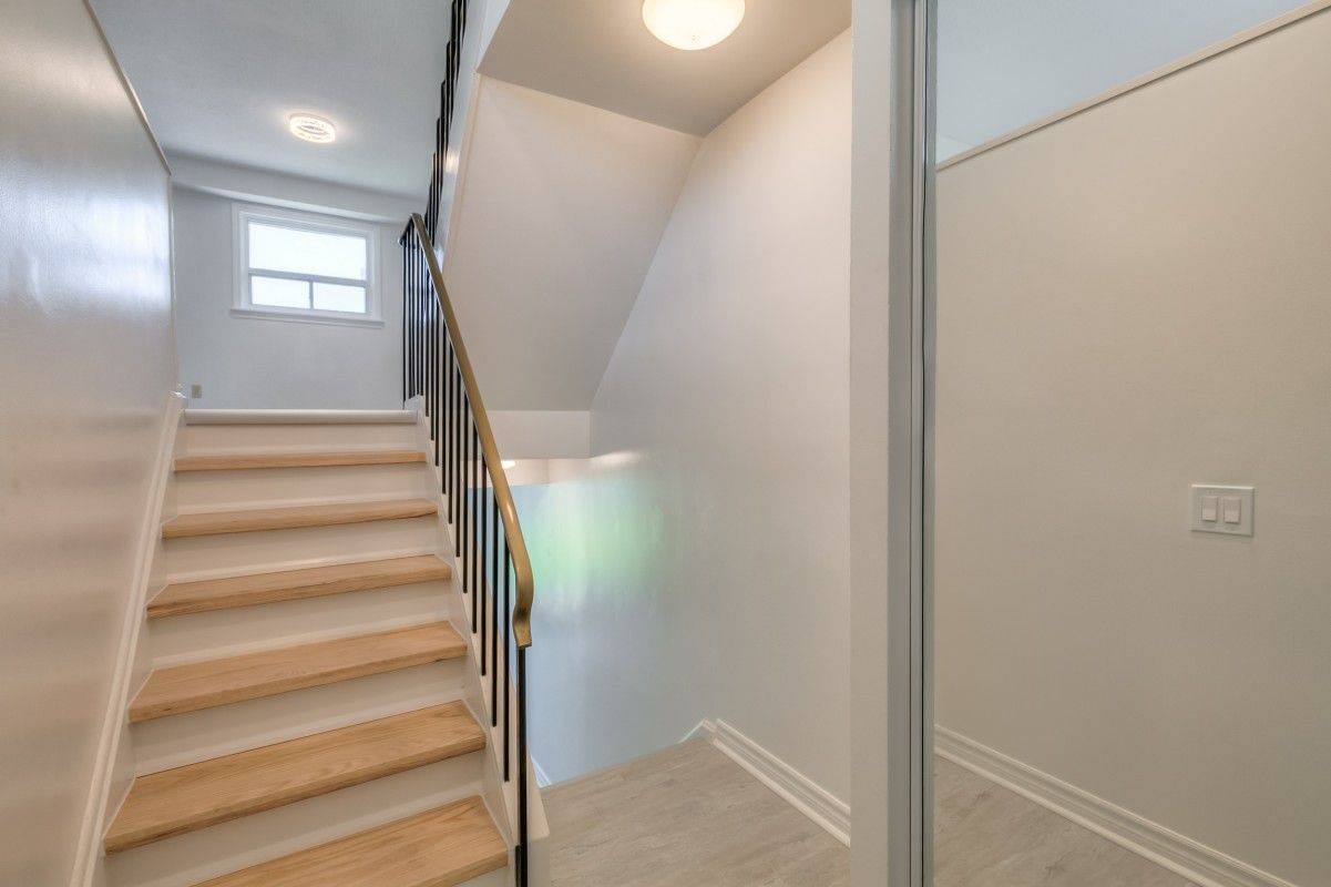 2830 Midland AVE #30, Toronto E07, ON M1S 1S4