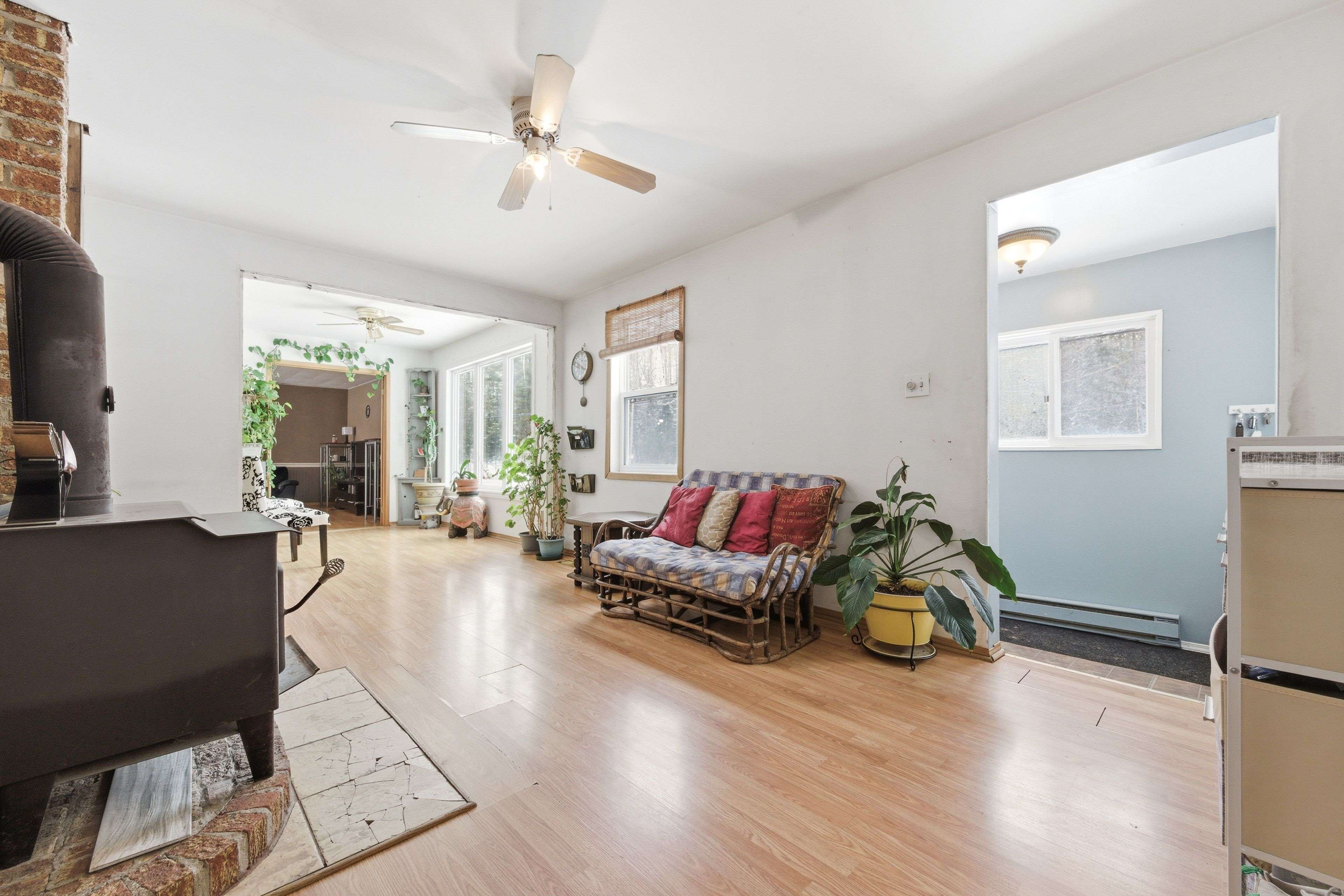 32848 Highway 17 HWY, Laurentian Hills, ON K0J 1P0