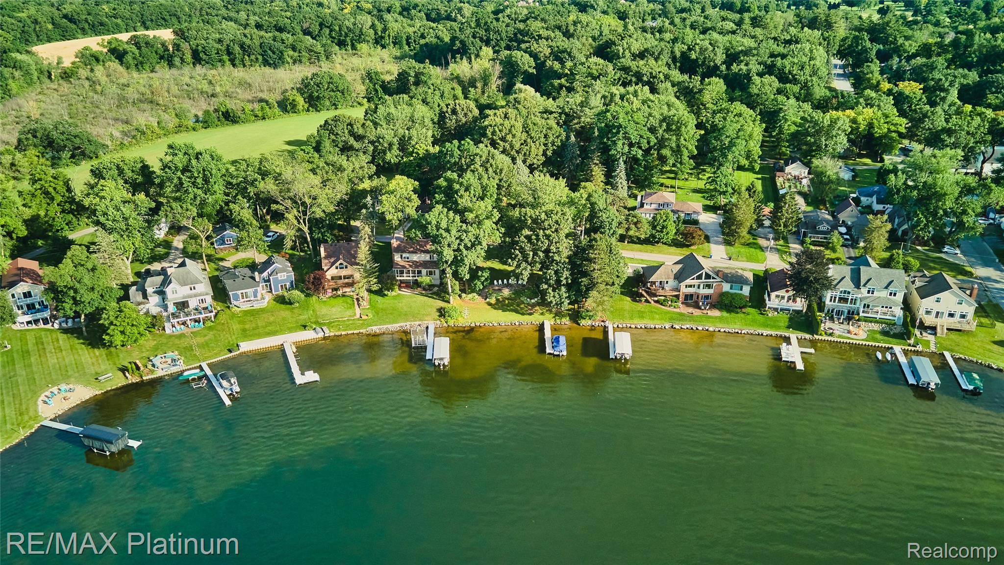 4358 SKUSA DR, Genoa Township, MI 48116