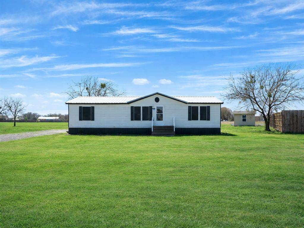 1066 Brockwood Lane, Crandall, TX 75114