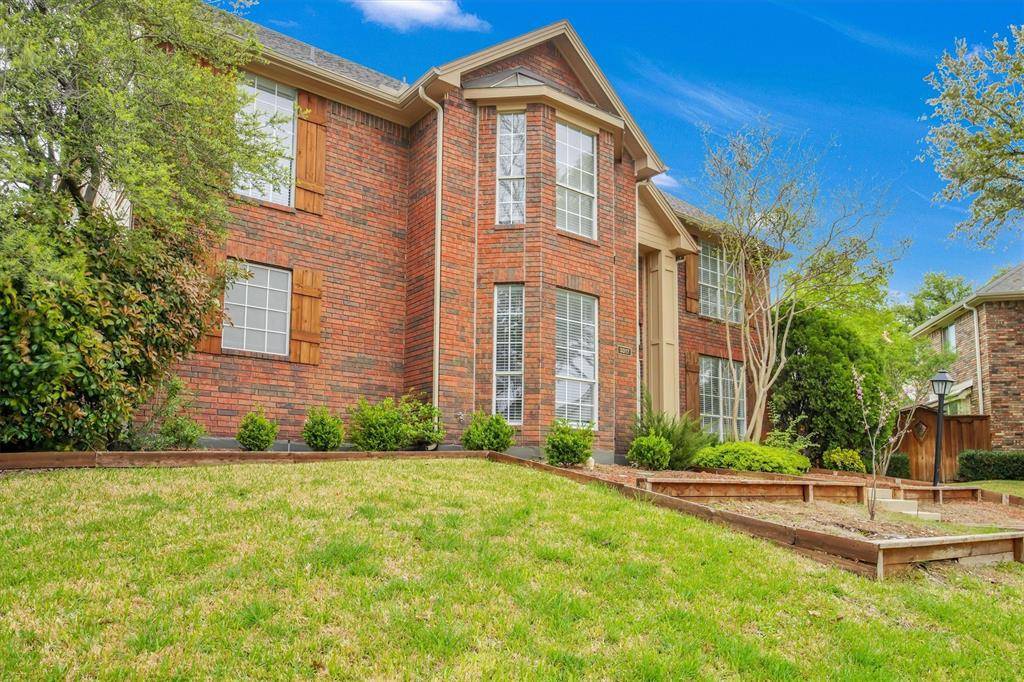 3317 Greenglen Circle, Carrollton, TX 75007