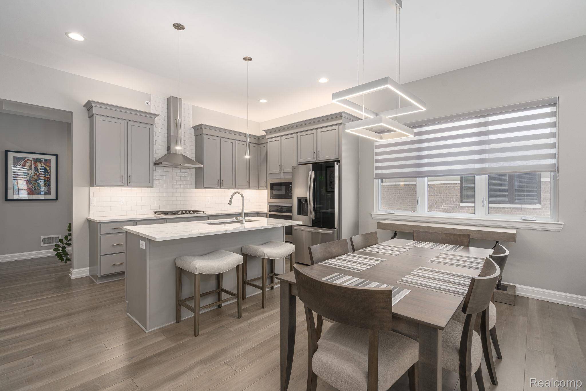 7484 Gramercy CIR, West Bloomfield Charter Township, MI 48322