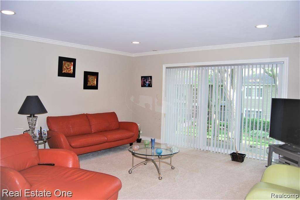 1113 N OLD WOODWARD AVE #38, Birmingham, MI 48009
