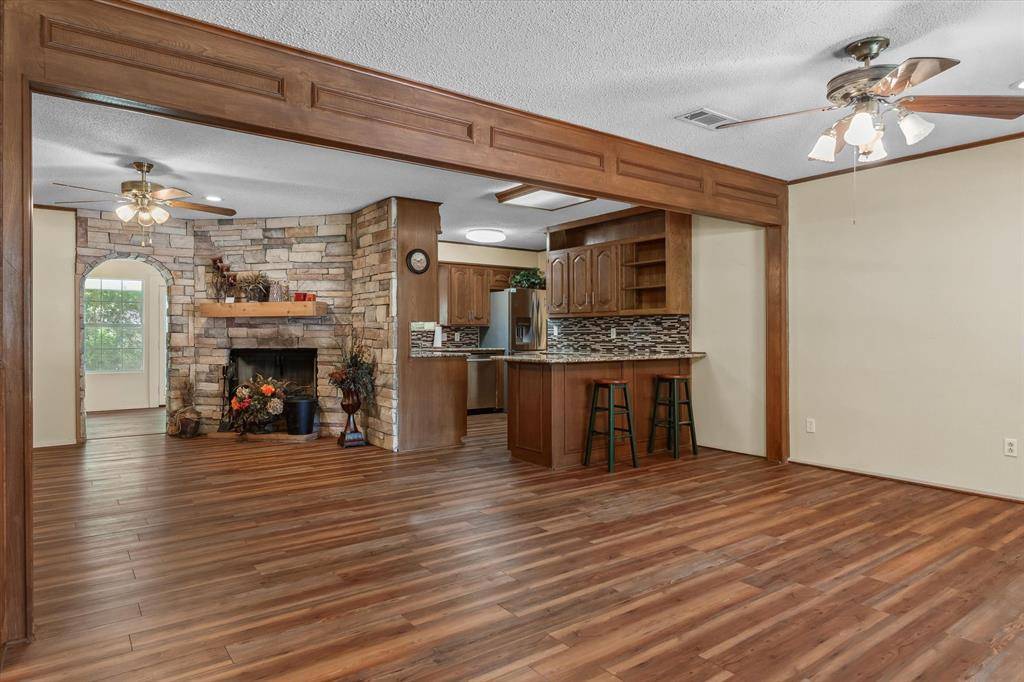 507 Cedar Street, Edgewood, TX 75117