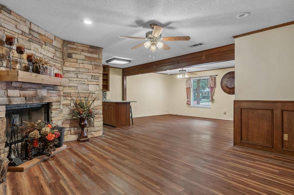 507 Cedar Street, Edgewood, TX 75117