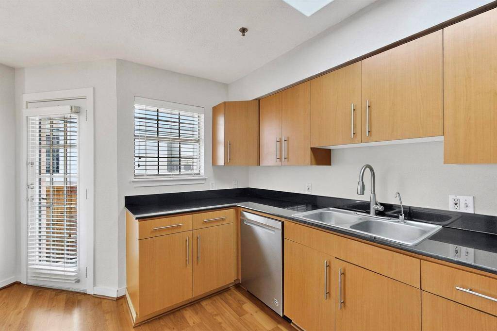 3901 Travis Street #113, Dallas, TX 75204