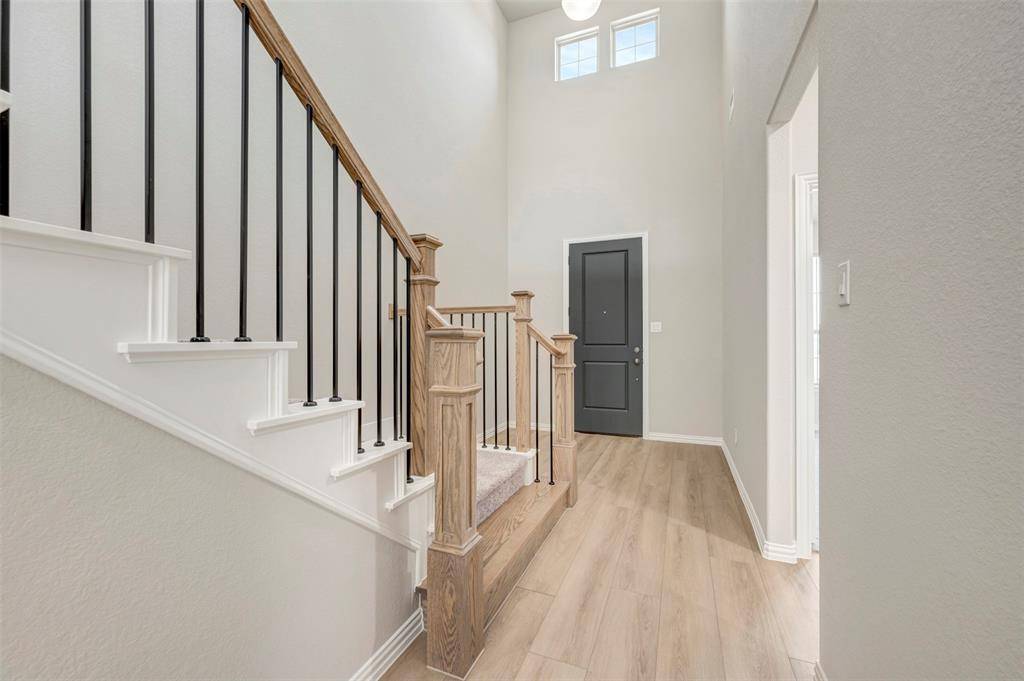 5033 Ressina Drive, Celina, TX 76227