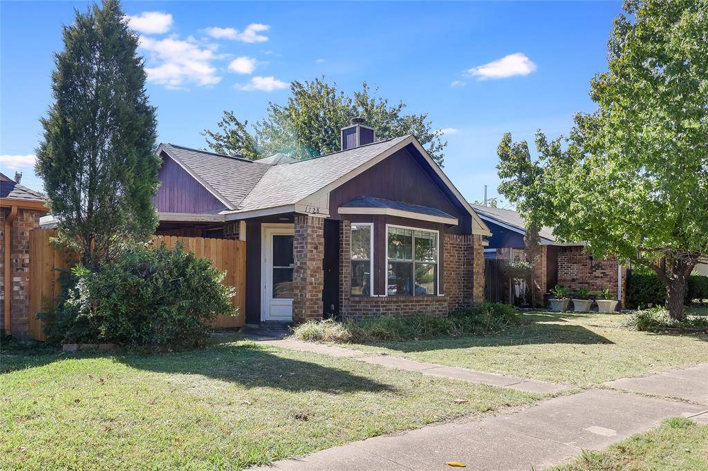 1728 Hackamore Street, Mesquite, TX 75149