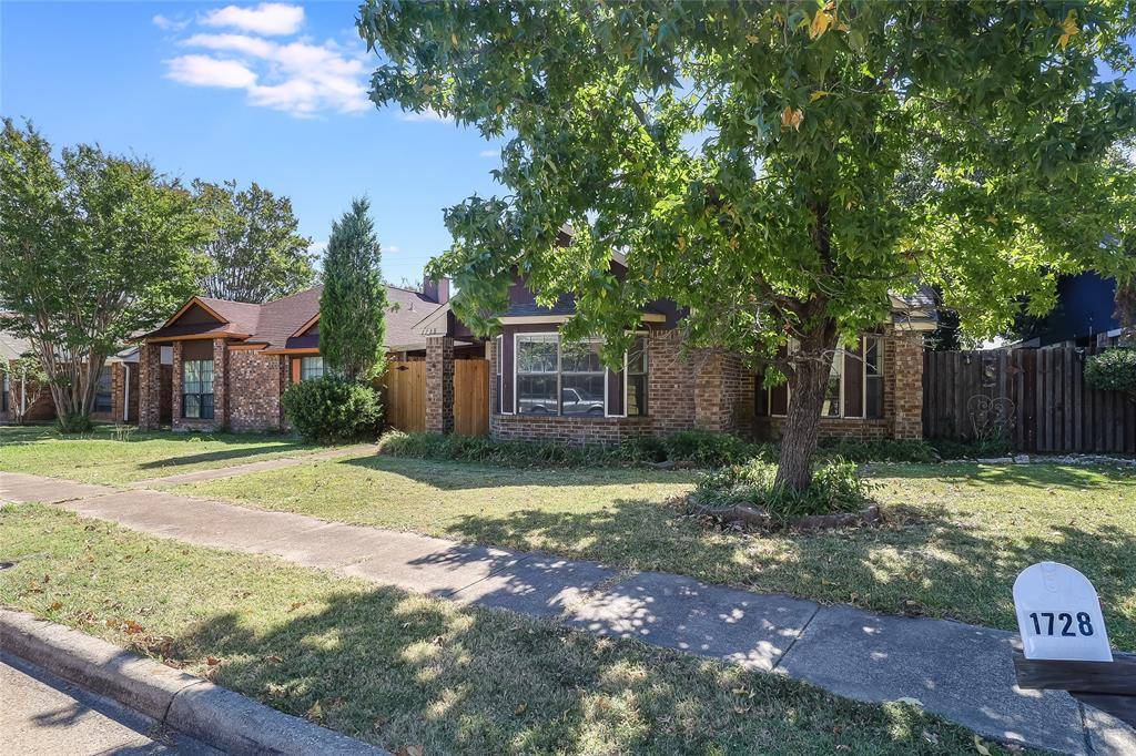 1728 Hackamore Street, Mesquite, TX 75149