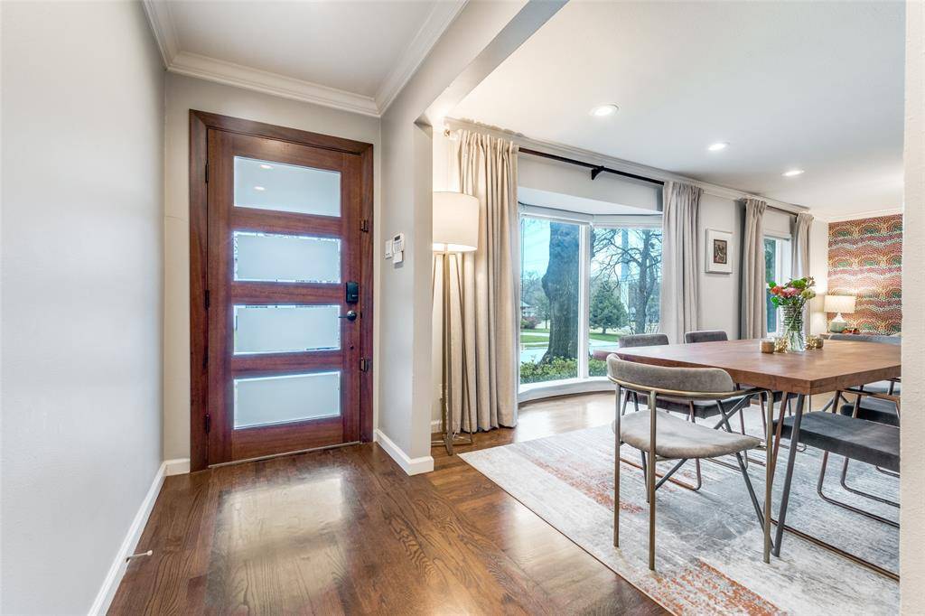 6717 Dalhart Lane, Dallas, TX 75214