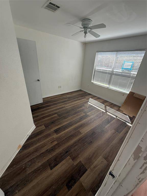 4817 Trail Hollow Drive, Fort Worth, TX 76244