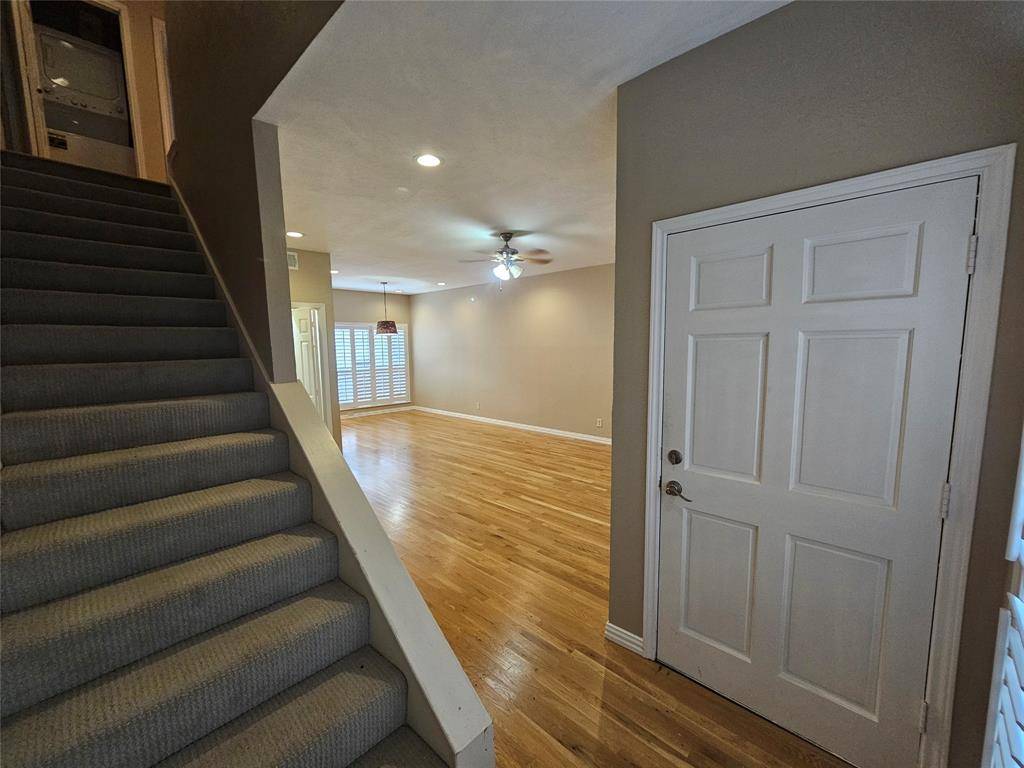 9910 Royal Lane #1204, Dallas, TX 75231