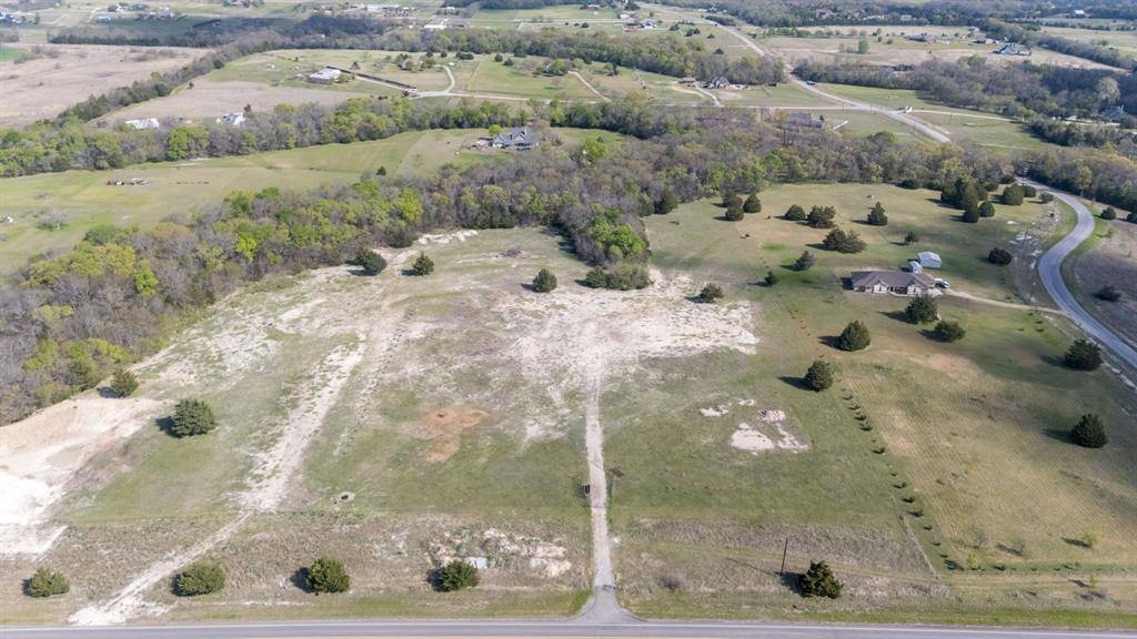 5817 E Fm-455, Anna, TX 75409