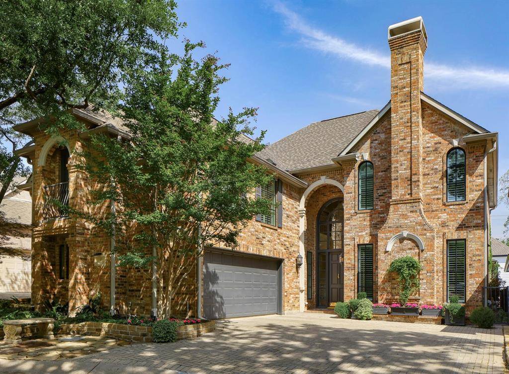 17 Ashton Court, Dallas, TX 75230