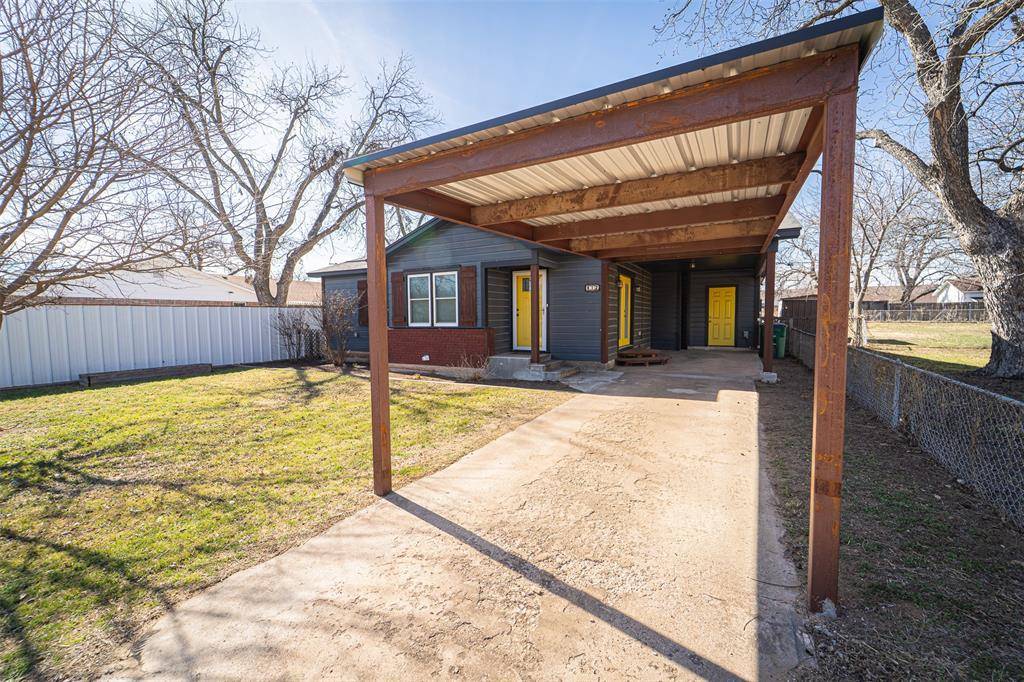 412 Pecan Street, Clyde, TX 79510