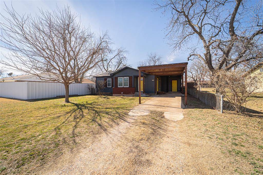 412 Pecan Street, Clyde, TX 79510