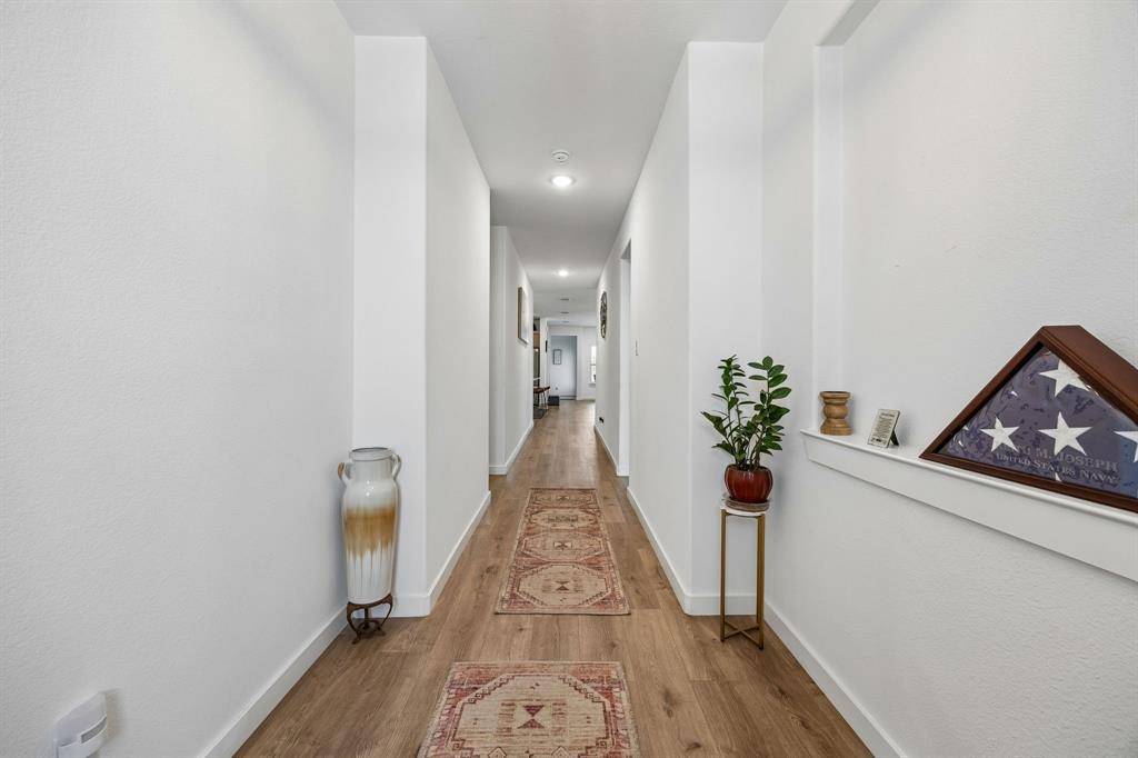 2404 Ponca Drive, Fort Worth, TX 76179