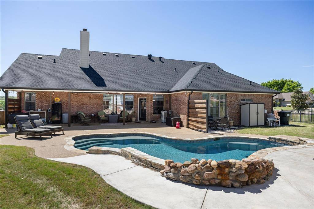 6300 Bellevue Court, Granbury, TX 76049