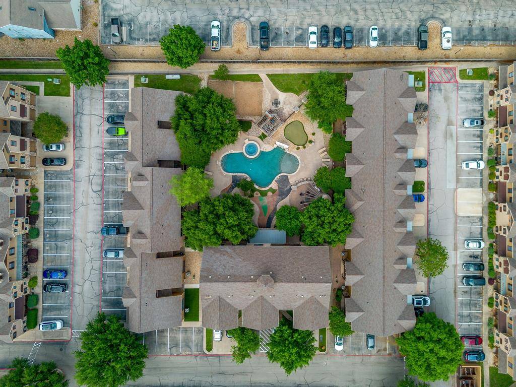 2410 S 2nd Street, Waco, TX 76706