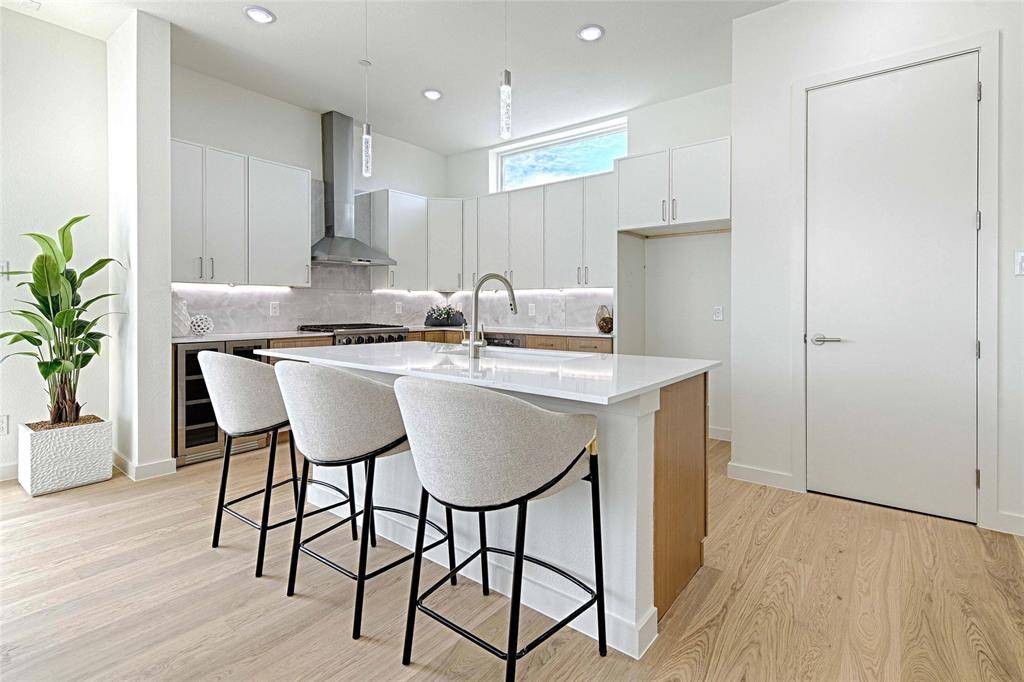 4739 Gretna Street #202, Dallas, TX 75207