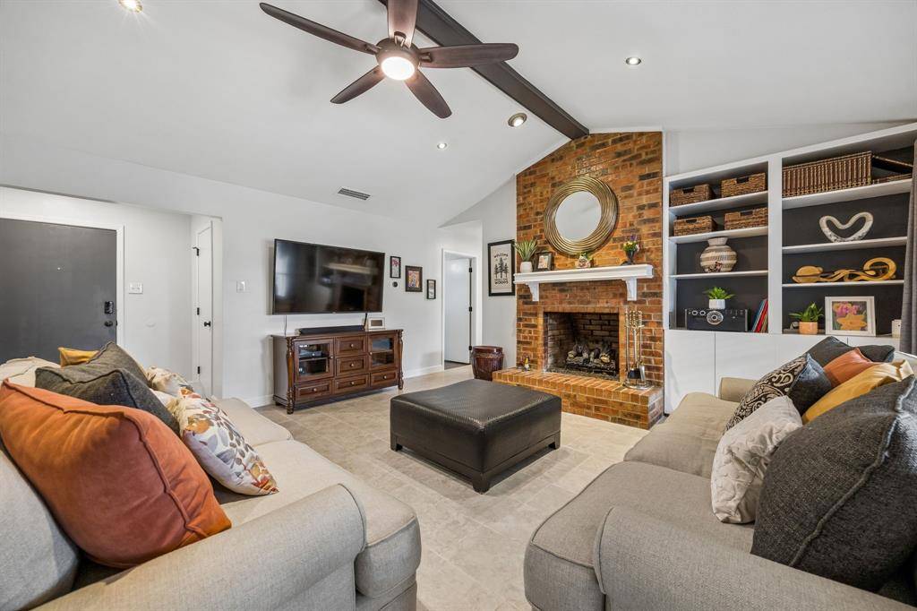 1010 Century Park Drive, Garland, TX 75040