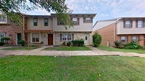 57 W Townhouse Lane #18, Grand Prairie, TX 75052