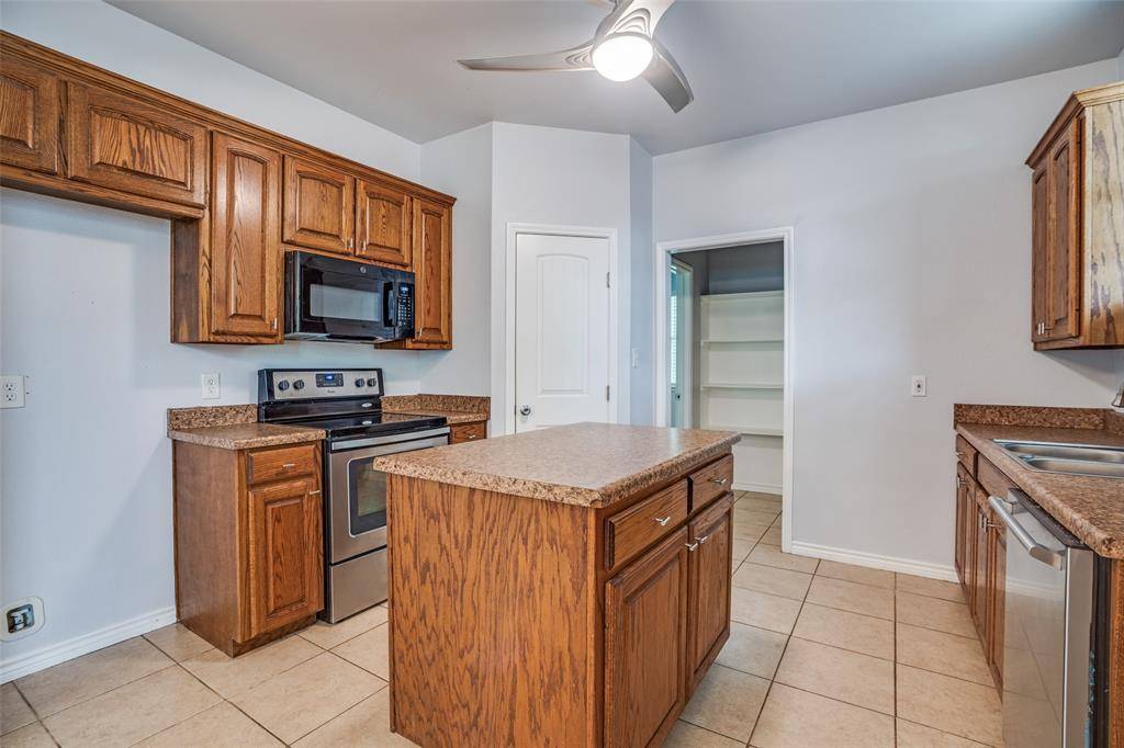 1503 Cherry Street, Gainesville, TX 76240