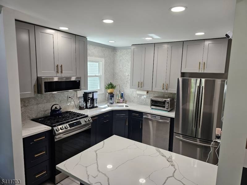 318 Hillside Ave, Boonton Town, NJ 07005