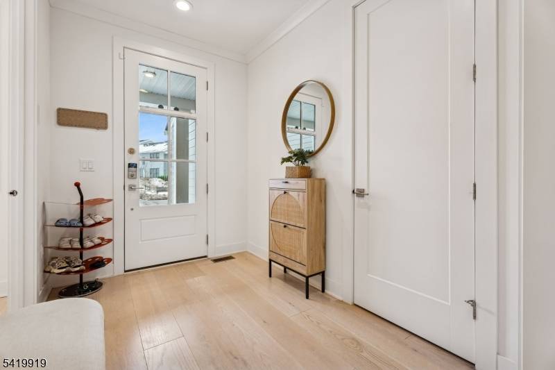 27 Brambling Road Carriages, Berkeley Heights Twp., NJ 07922