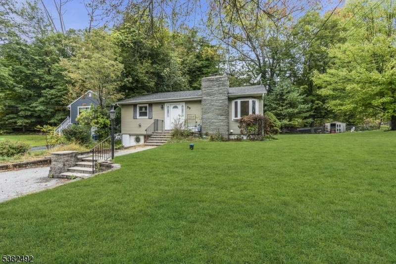 55 Orchard Dr, Vernon Twp., NJ 07462